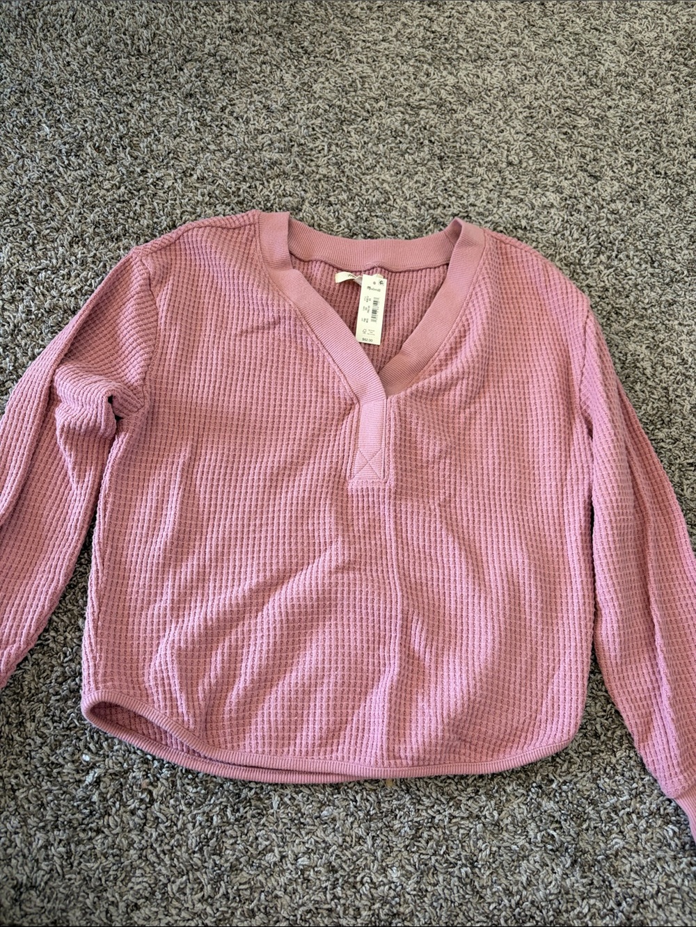 Madewell Waffle Knit V-Neck Sweater in Dusty Rose